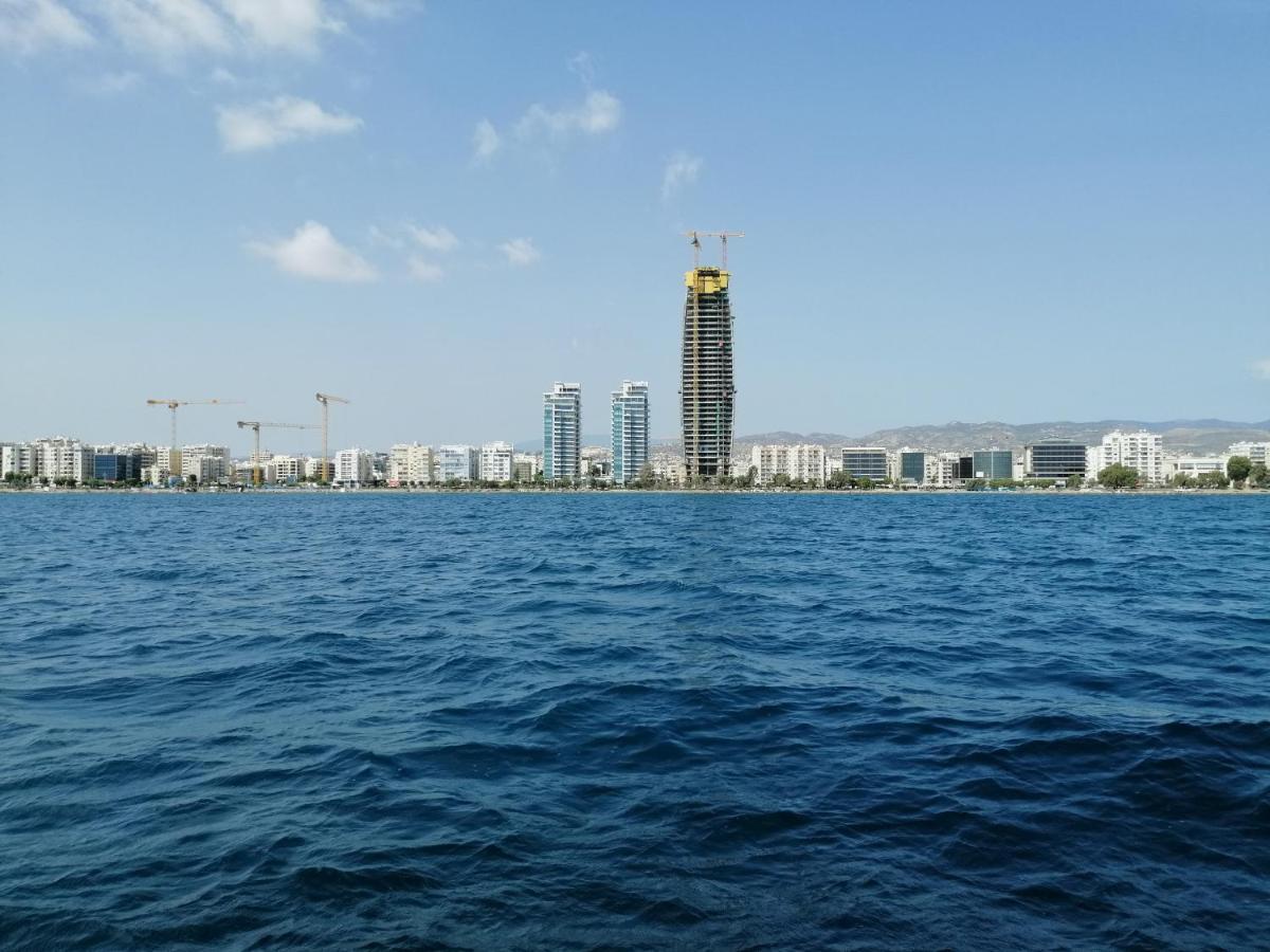 A City-Center Seaview Penthouse At Oceanic Lemesos Exteriér fotografie