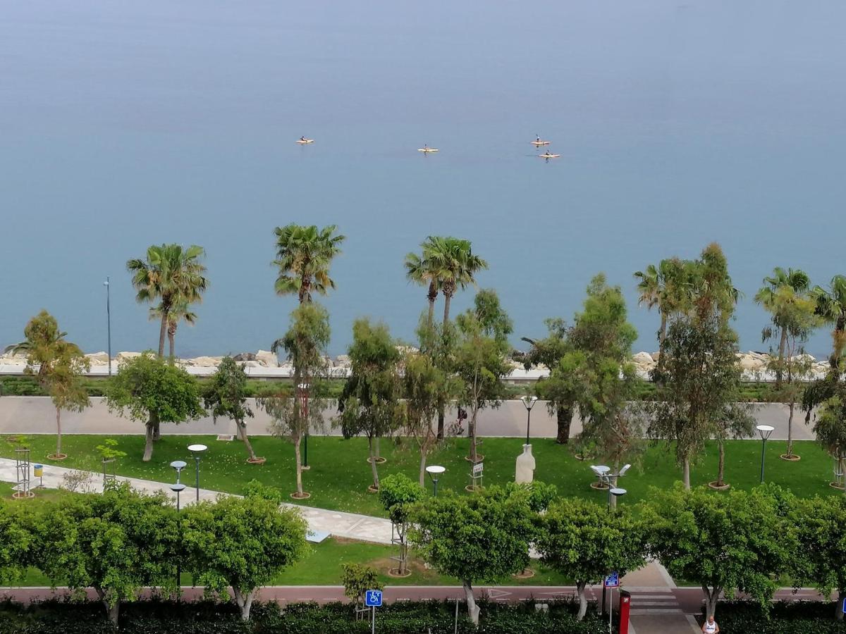 A City-Center Seaview Penthouse At Oceanic Lemesos Exteriér fotografie