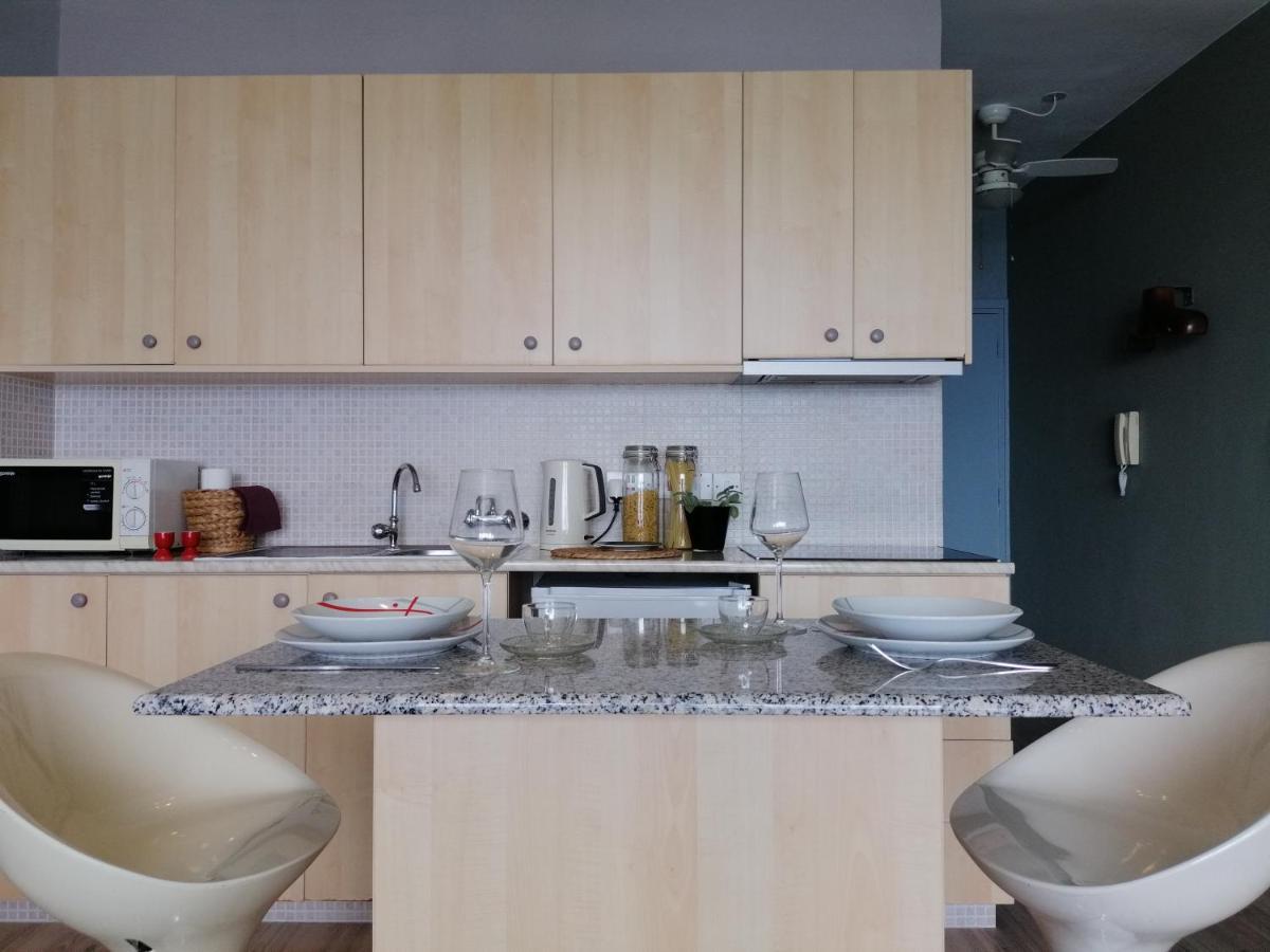 A City-Center Seaview Penthouse At Oceanic Lemesos Exteriér fotografie