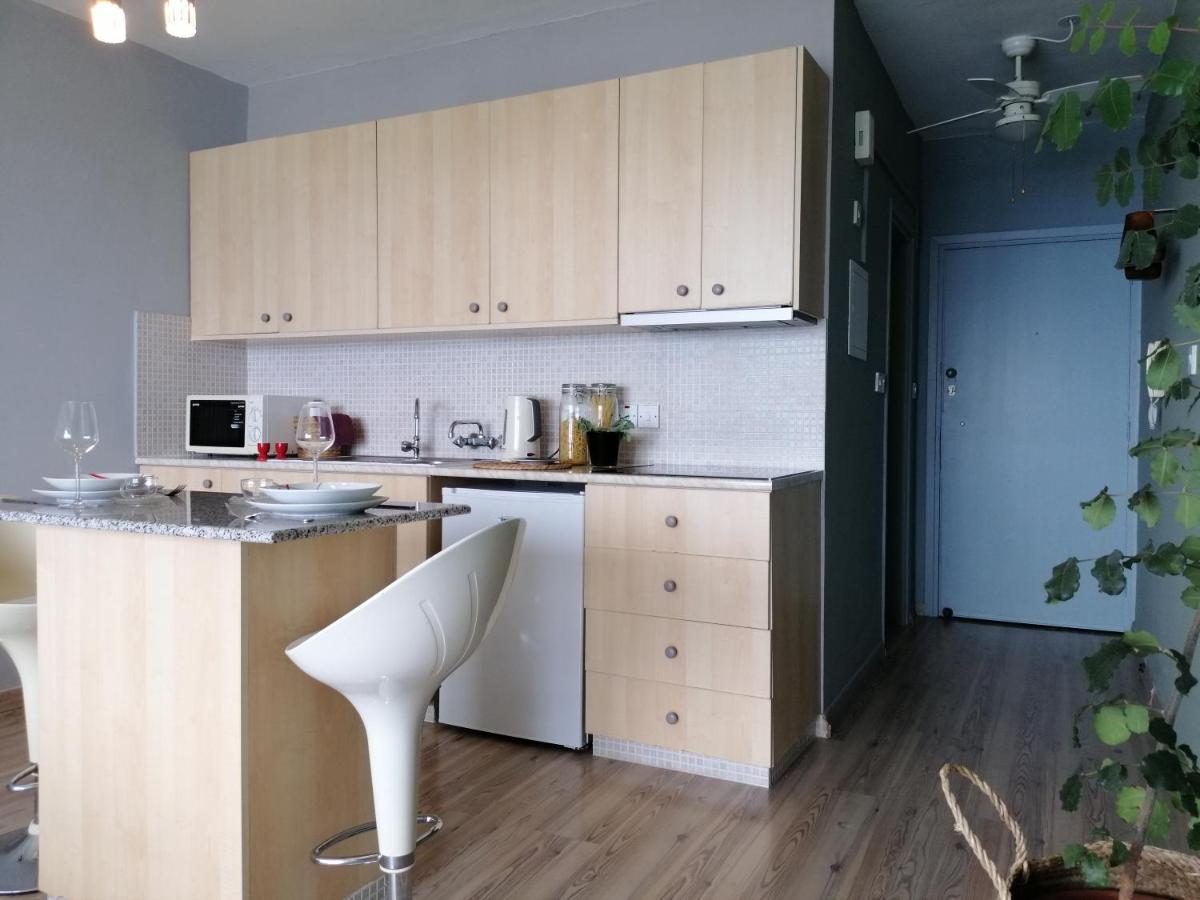 A City-Center Seaview Penthouse At Oceanic Lemesos Exteriér fotografie